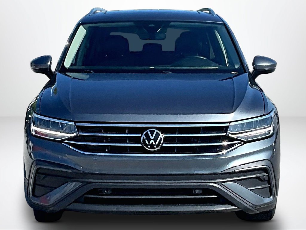 Used 2022 Volkswagen Tiguan SE AWD/4WD image 3