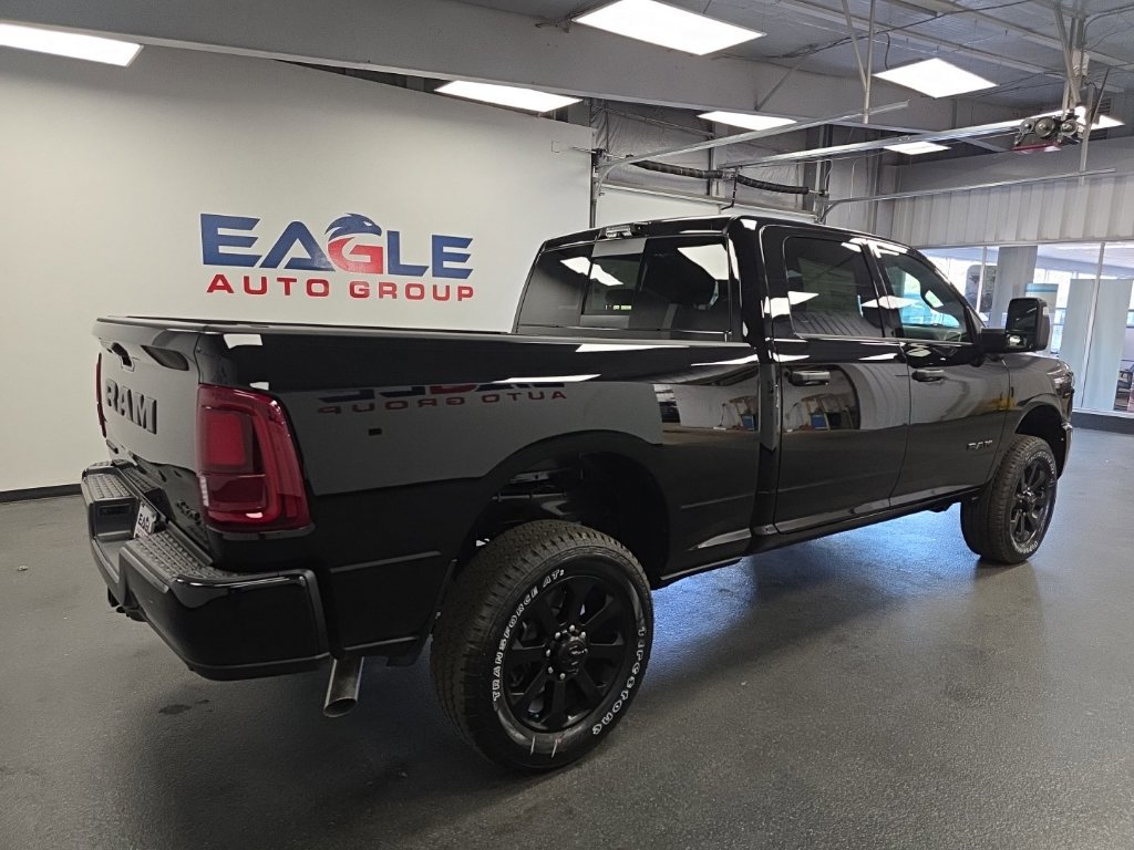 New 2026 RAM 2500 Big Horn AWD/4WD image 12