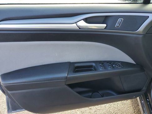 Used 2016 Ford Fusion S w/ Equipment Group 101A image 19