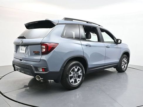 Used 2022 Honda Passport TrailSport image 6