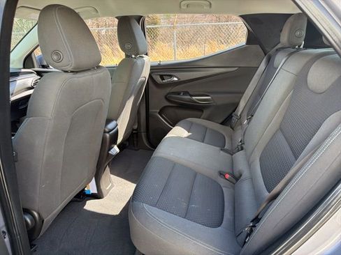 Used 2023 Chevrolet Bolt EUV LT image 16