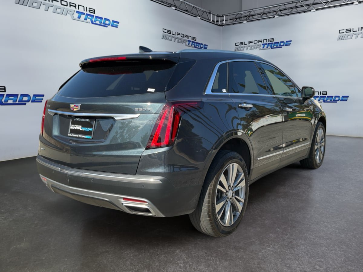 Used 2023 Cadillac XT5 Premium Luxury w/ LPO, Floor Liner Package AWD/4WD image 5