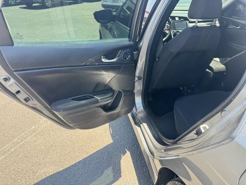 Used 2017 Honda Civic EX image 19