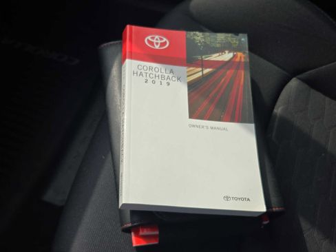 Used 2019 Toyota Corolla SE FWD image 26