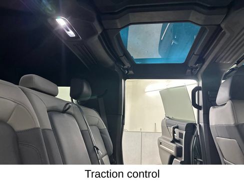 Used 2024 GMC Hummer EV 3X AWD/4WD image 28