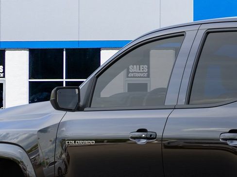 New 2026 Chevrolet Colorado LT w/ Advanced Trailering Package AWD/4WD image 12