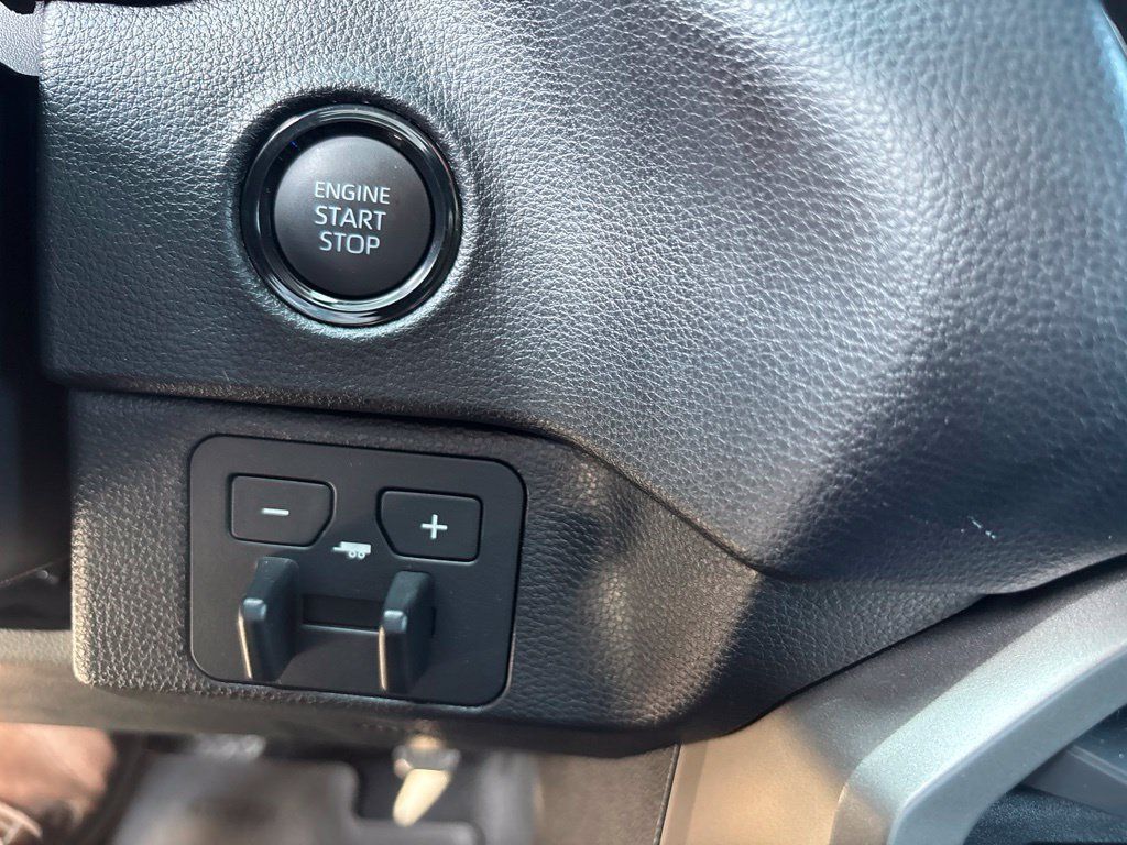 Used 2025 Toyota Tundra SR5 RWD image 28