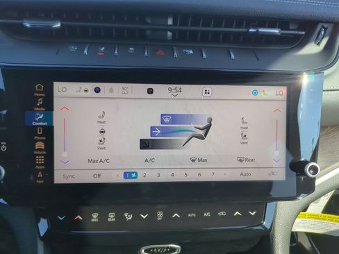 New 2026 Jeep Grand Cherokee Limited AWD/4WD image 14