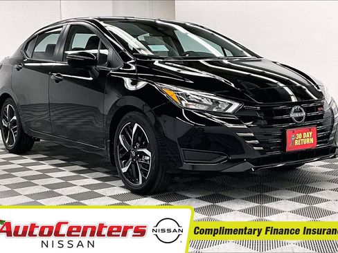 New 2025 Nissan Versa SR w/ Trunk Package FWD image 1