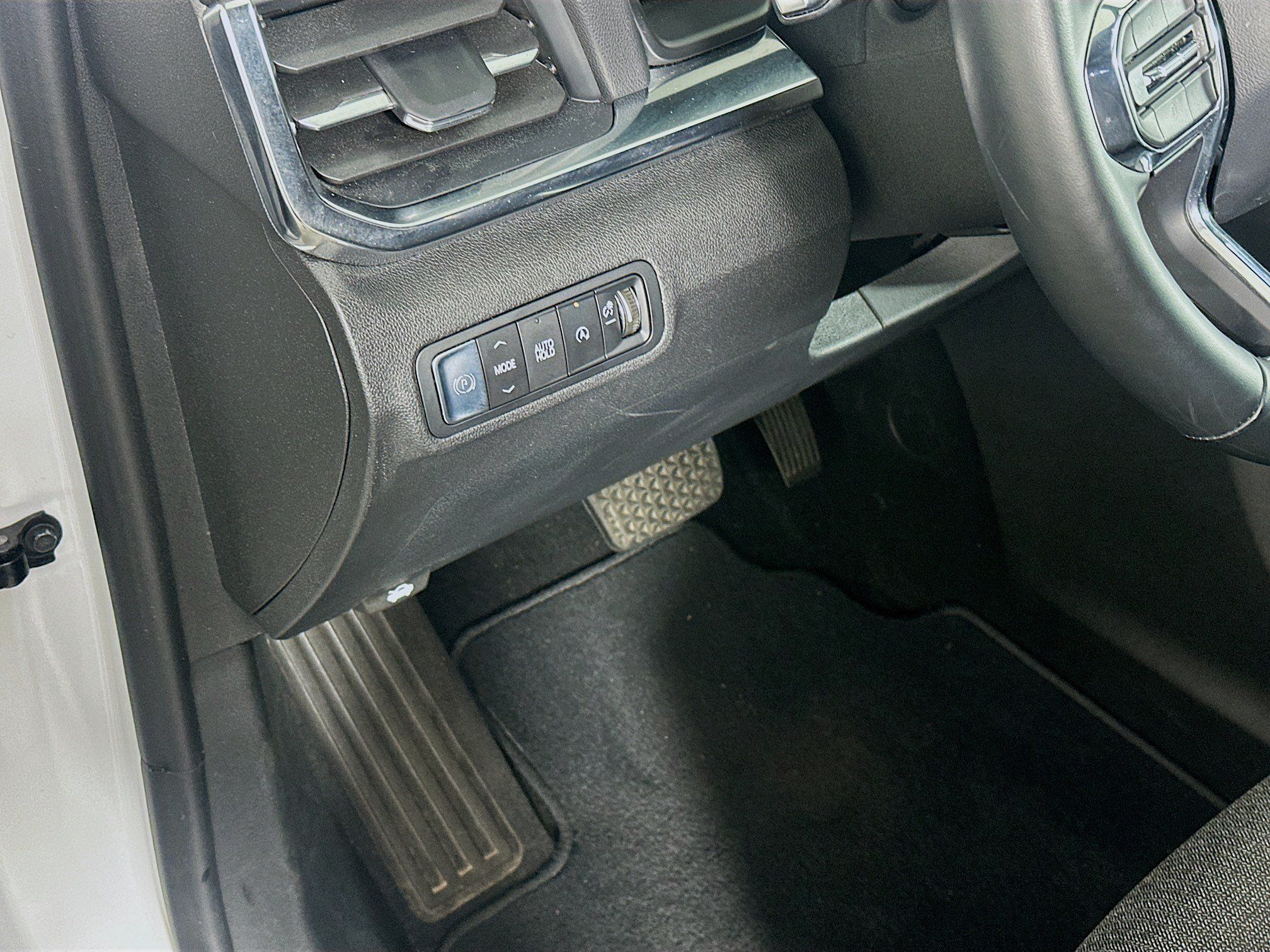 Used 2026 GMC Terrain Elevation FWD image 17