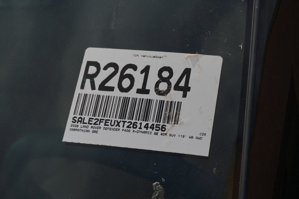 Used 2026 Land Rover Defender 130 X-Dynamic SE AWD/4WD image 34