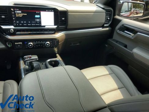 Used 2024 GMC Sierra 1500 SLT w/ SLT Premium Plus Package AWD/4WD image 13