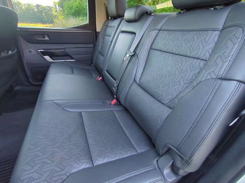 Used 2023 Toyota Tundra Limited AWD/4WD image 28