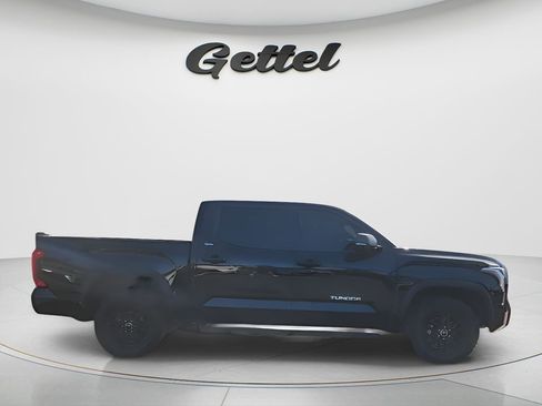 Used 2023 Toyota Tundra SR5 w/ SR5 Premium Package AWD/4WD image 7