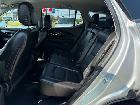 Used 2020 GMC Terrain SLT AWD/4WD image 21