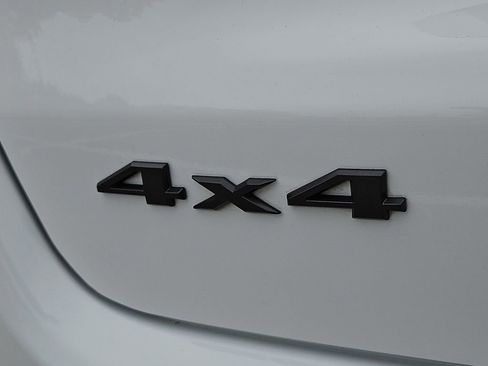 Used 2026 Jeep Compass Trailhawk AWD/4WD image 11