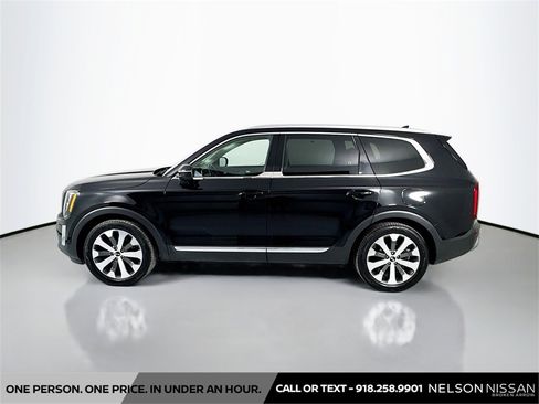 Used 2021 Kia Telluride EX w/ EX Premium Package image 8