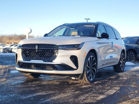 New 2026 Lincoln Nautilus Black Label image 2