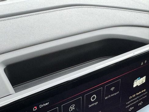 Used 2022 GMC Sierra 1500 SLT w/ SLT Premium Plus Package image 40