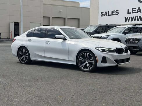 Used 2024 BMW 330i Sedan w/ Convenience Package RWD image 1