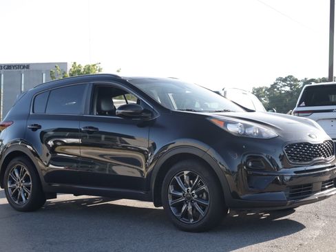 Used 2021 Kia Sportage S w/ S FWD Premium Package image 6
