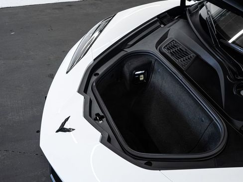 Used 2024 Chevrolet Corvette Stingray Convertible w/ 1LT image 12