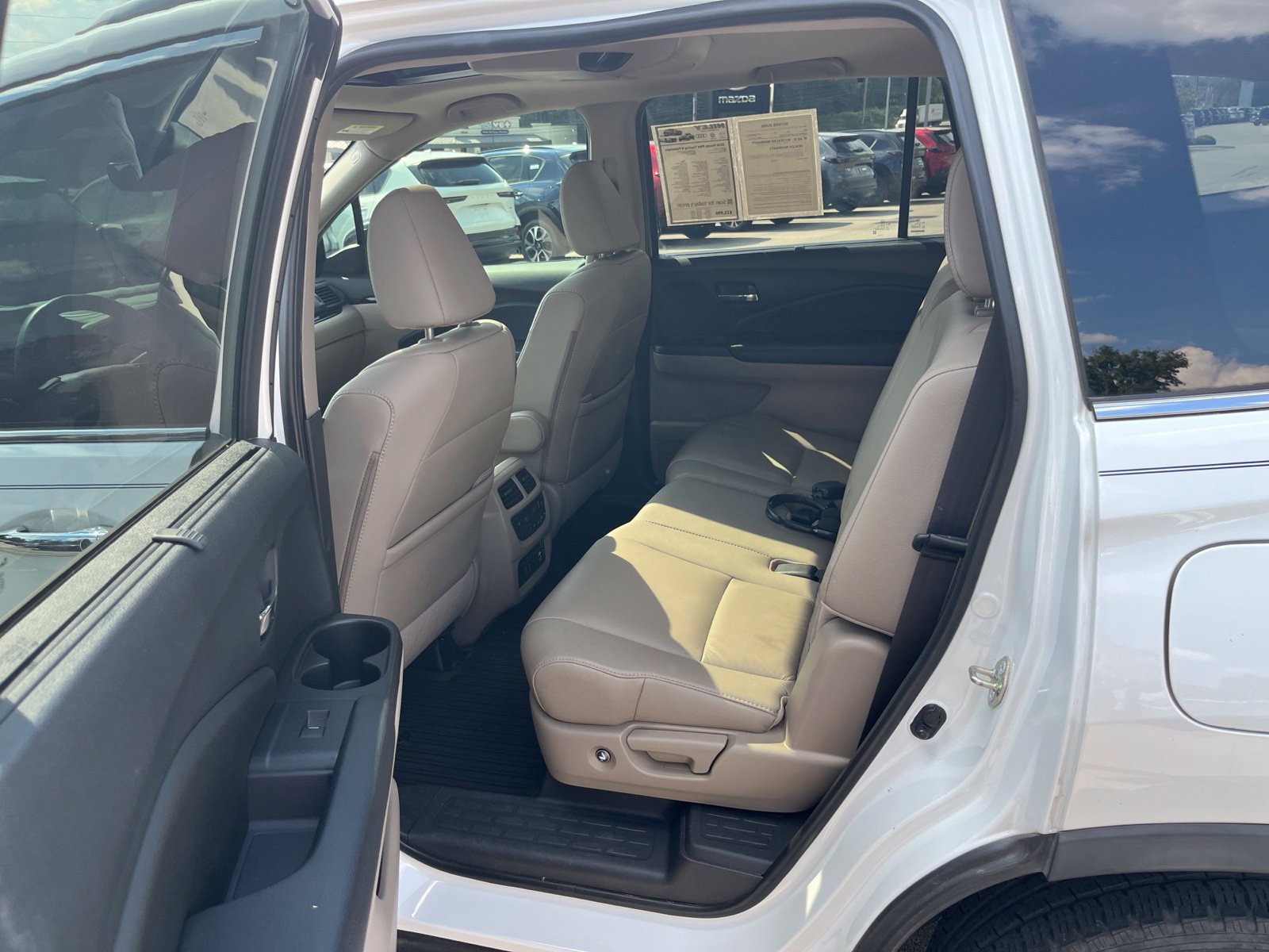 Used 2020 Honda Pilot Touring image 27