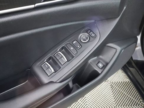 Used 2022 Honda Accord Sport image 31