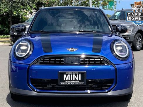 Certified 2025 MINI Cooper 4-Door Hardtop FWD image 3