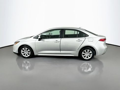 Used 2024 Toyota Corolla LE FWD image 8