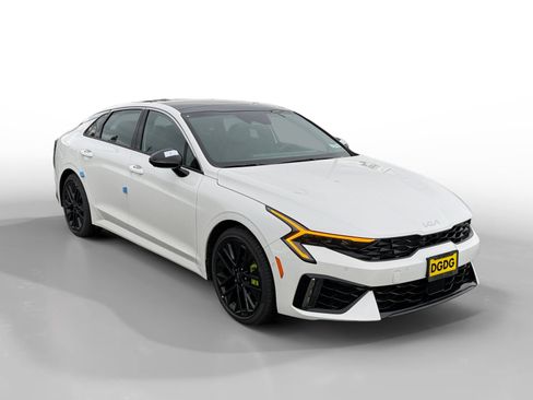 New 2026 Kia K5 GT image 7