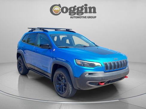 Used 2022 Jeep Cherokee Trailhawk w/ Comfort/Convenience Group image 7