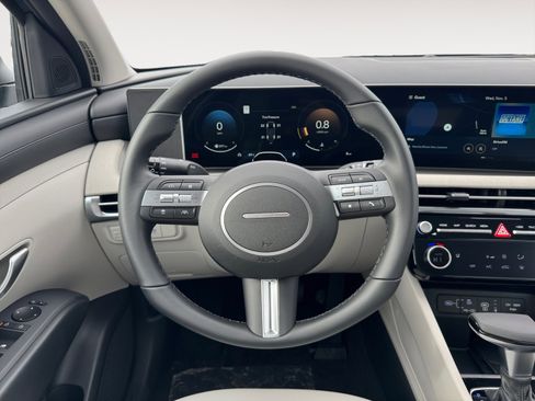 New 2025 Hyundai Tucson SEL image 15