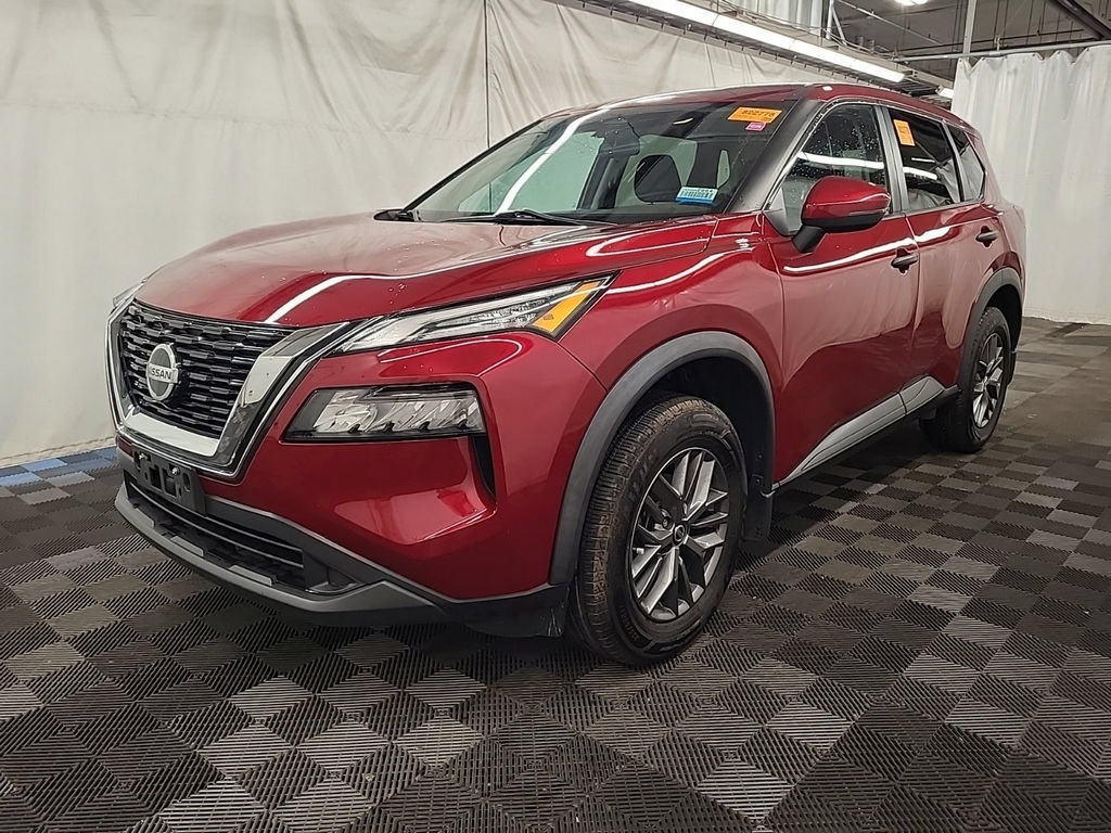 Used 2021 Nissan Rogue S FWD image 2