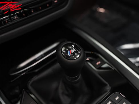 Used 2025 BMW Z4 M40i w/ Edition image 50