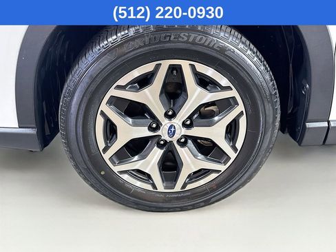 Used 2022 Subaru Forester Premium image 40