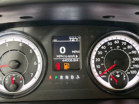 Used 2024 RAM 1500 Classic SLT image 18