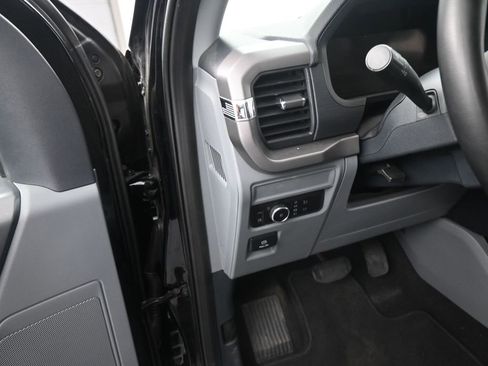 Used 2025 Ford F150 XLT w/ Equipment Group 301A Standard image 5