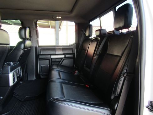 Used 2019 Ford F250 Lariat w/ Lariat Ultimate Package AWD/4WD image 10