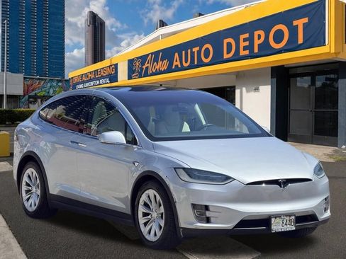 Used 2018 Tesla Model X 75D AWD/4WD image 6
