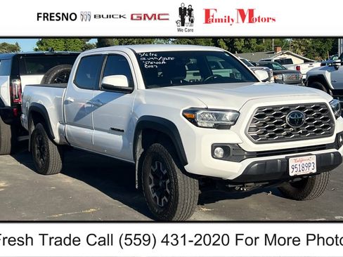 Used 2023 Toyota Tacoma TRD Off-Road image 1