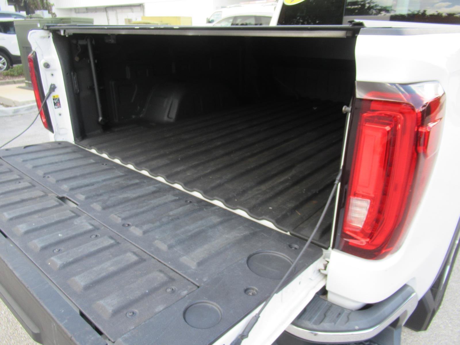 Used 2020 GMC Sierra 1500 SLT w/ SLT Premium Plus Package RWD image 37