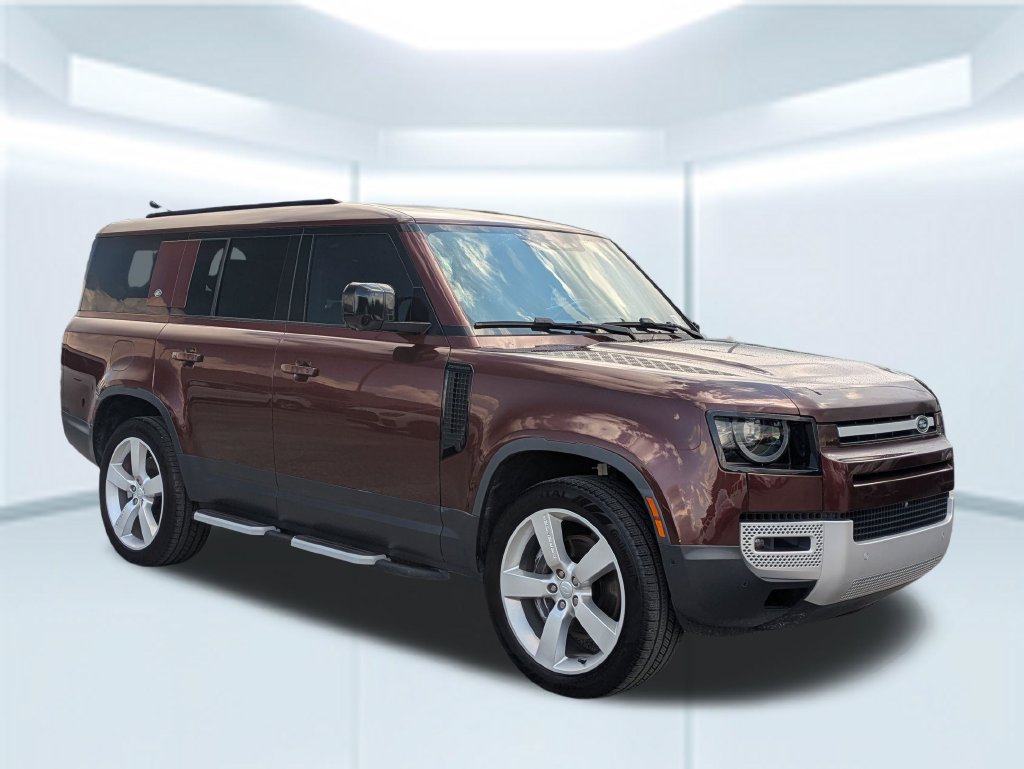 Used 2023 Land Rover Defender 130 First Edition AWD/4WD image 7