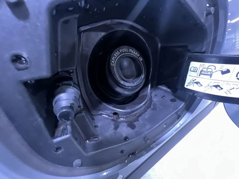 Used 2024 Nissan Rogue SL w/ SL Premium Package image 41