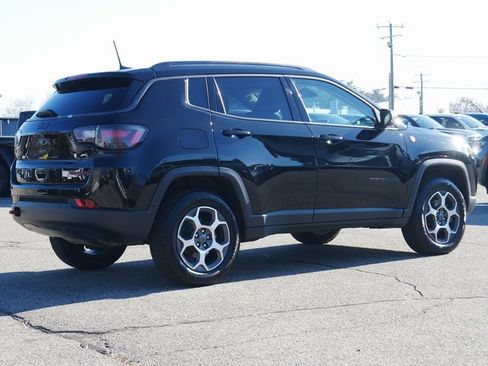 Used 2022 Jeep Compass Trailhawk w/ Trailhawk Elite Group image 6