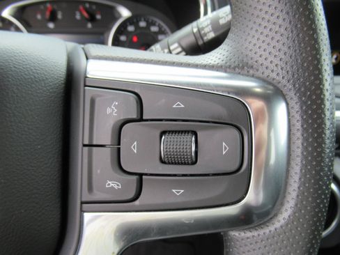 Certified 2024 Chevrolet Blazer LT w/ Convenience Package FWD image 23