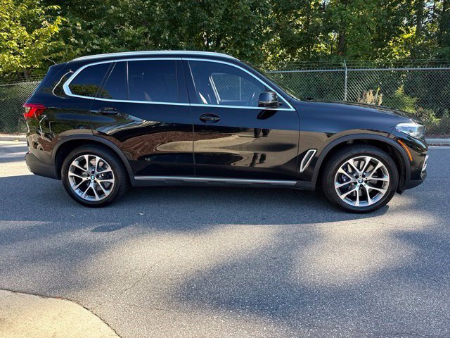 Used 2019 BMW X5 xDrive40i w/ Premium Package 2 AWD/4WD image 12