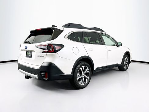 Used 2022 Subaru Outback Limited image 9