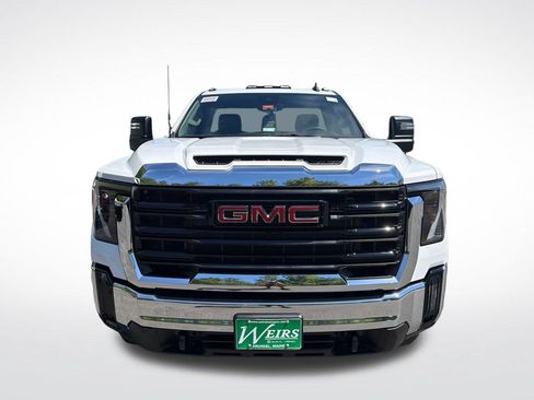 New 2026 GMC Sierra 2500 Pro w/ X31 Off-Road Package AWD/4WD image 9