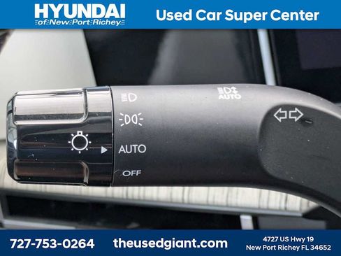 Used 2025 Hyundai Santa Fe Calligraphy AWD/4WD image 41